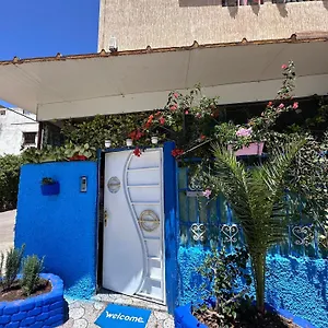 Anza Haven Surf House Agadir